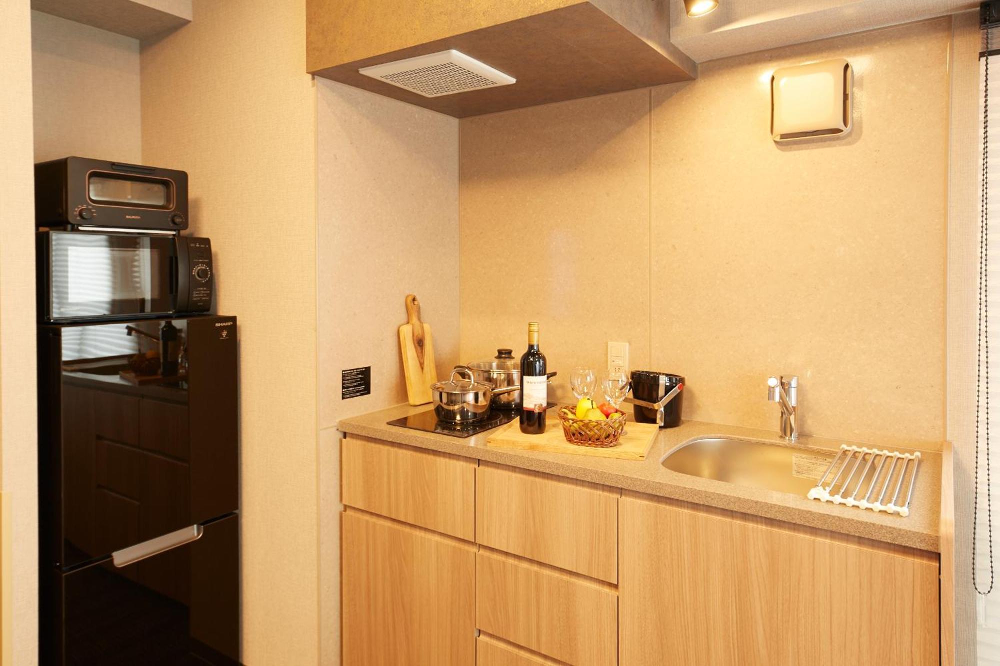 Monday Apart Premium Ueno Okachimachi Tokyo Exterior photo